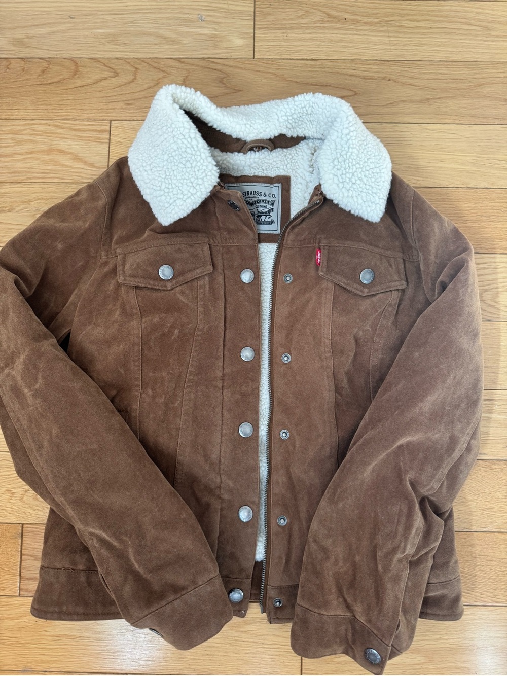 Women’s Levi Sherpa Lined Trucker Jacket